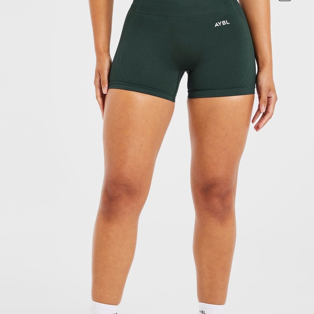 Balance V3 Seamless Shorts - Dark Green